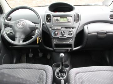 Toyota Yaris Verso